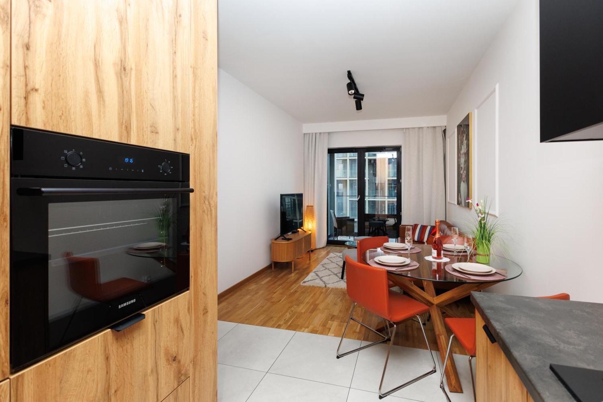 Spodek Apartment